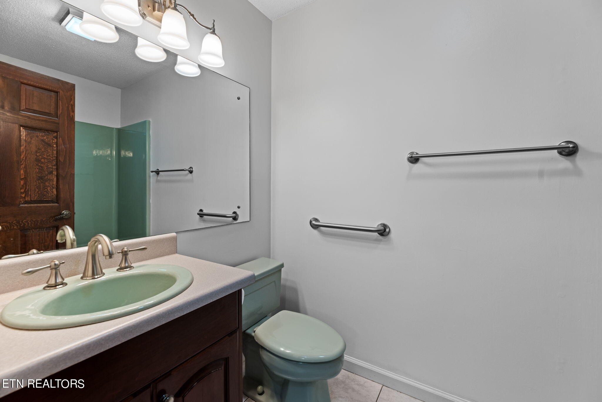 131 Amanda Drive Oak Ridge, TN 37830 - Photo 24 of 39 Gallery Image 24