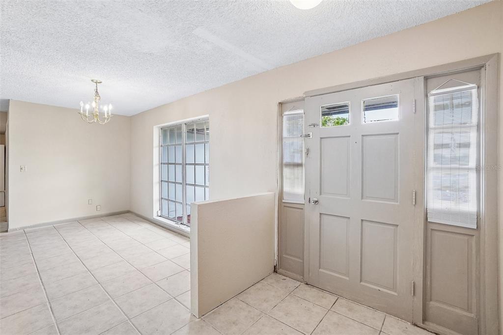 1090 Edgehill Avenue Spring Hill, FL 34606 - Photo 2 of 18