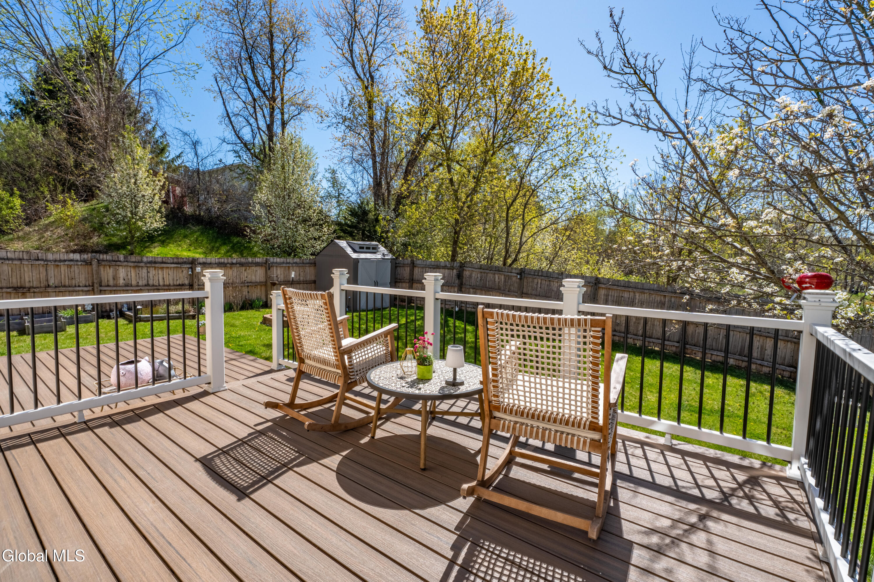 6 Cobblestone Lane Troy, NY 12180 - Photo 27 of 39 Deck