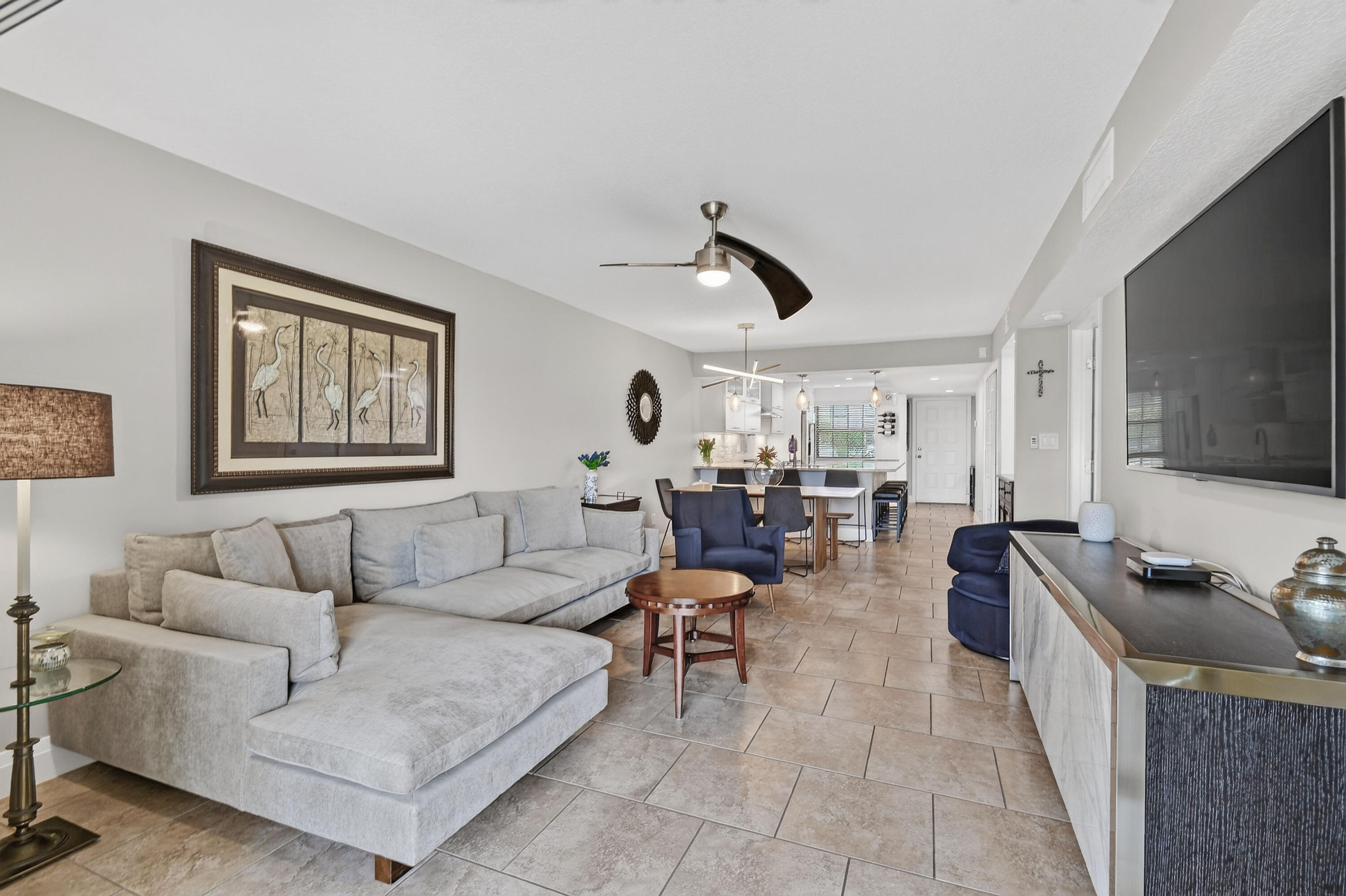 1091 Keystone Drive Jupiter, FL 33458 - Photo 16 of 57 Family Room