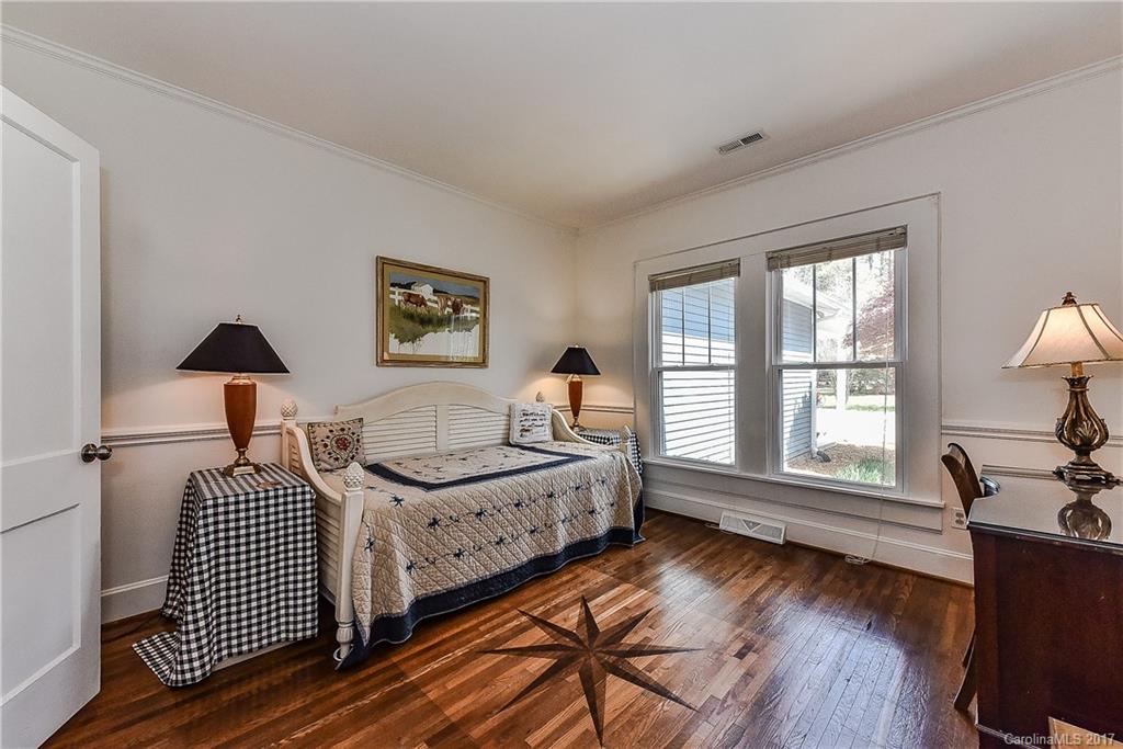 15333 Thomas Road Charlotte, NC 28278 - Photo 17 of 24 Gallery Image 17