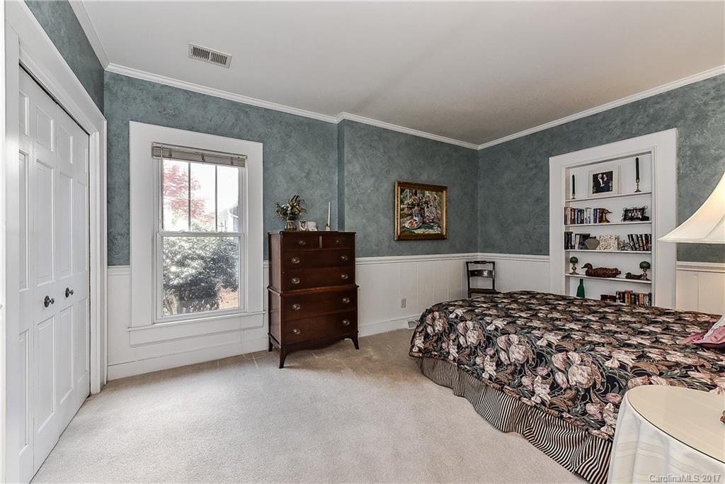 15333 Thomas Road Charlotte, NC 28278 - Photo 18 of 24 Gallery Image 18
