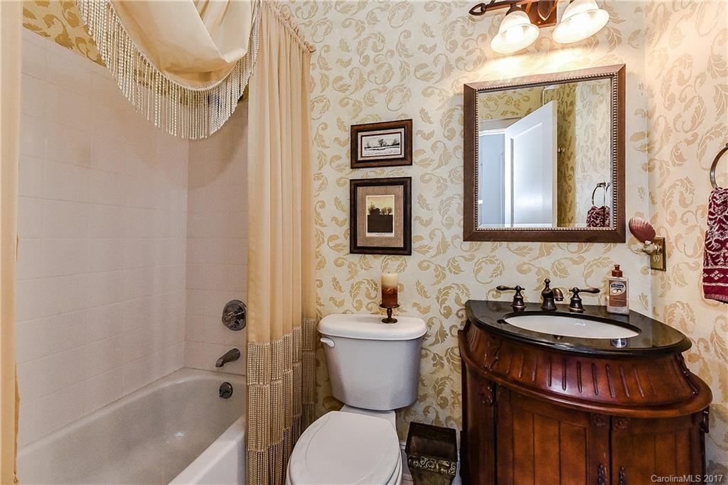 15333 Thomas Road Charlotte, NC 28278 - Photo 19 of 24 Gallery Image 19