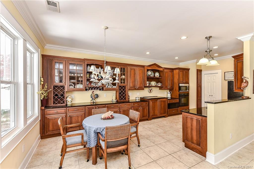 15333 Thomas Road Charlotte, NC 28278 - Photo 9 of 24 Gallery Image 9
