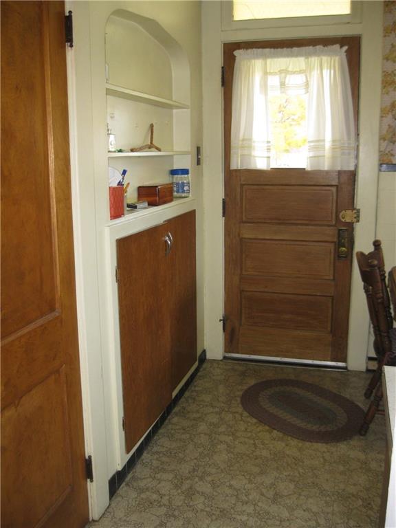348 Meridian Road Butler, PA 16001 - Photo 14 of 25