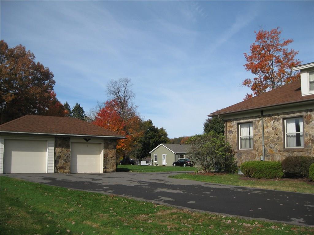 348 Meridian Road Butler, PA 16001 - Photo 3 of 25