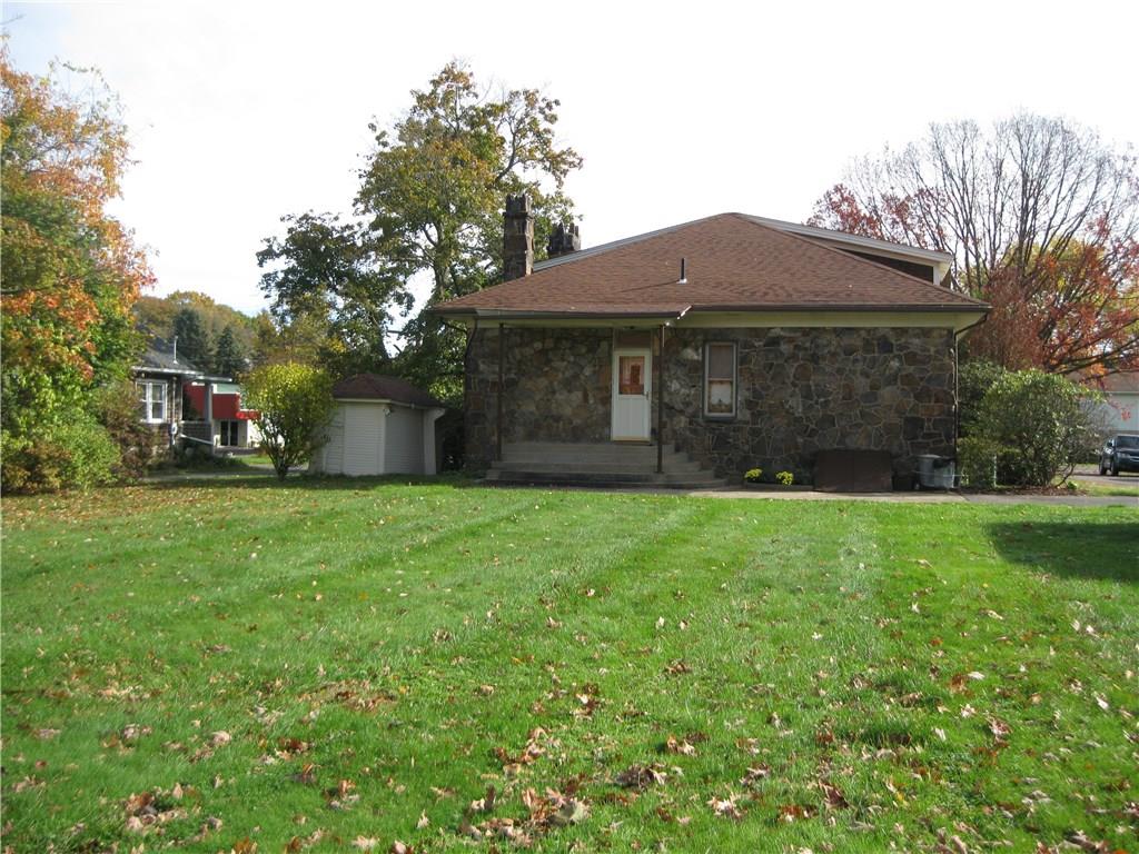 348 Meridian Road Butler, PA 16001 - Photo 5 of 25
