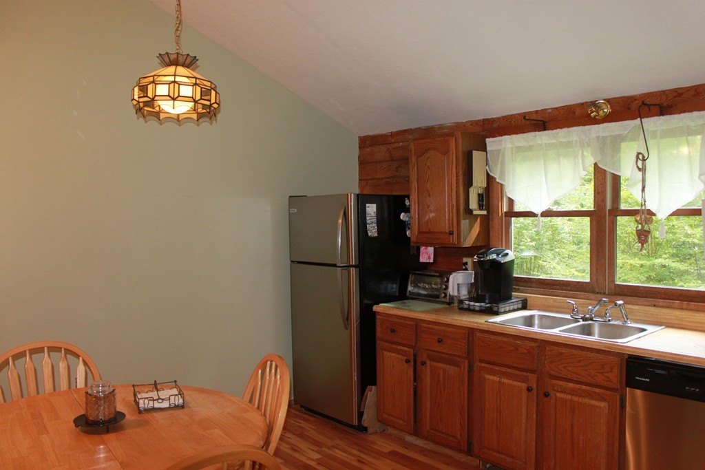 48 Laurel Lake Road Royalston, MA 01368 - Photo 4 of 18 Gallery Image 4