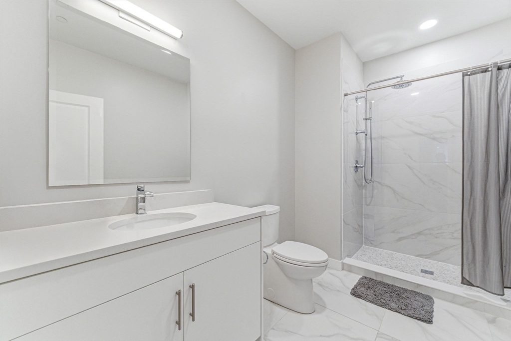 157 Chestnut Street, Unit 203 Chelsea, MA 02150 - Photo 15 of 31