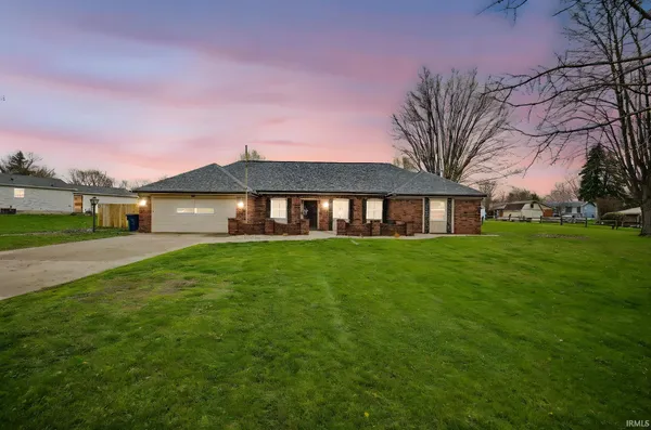 $205,000 | 1705 South Jackson Street, Marion, IN 46953