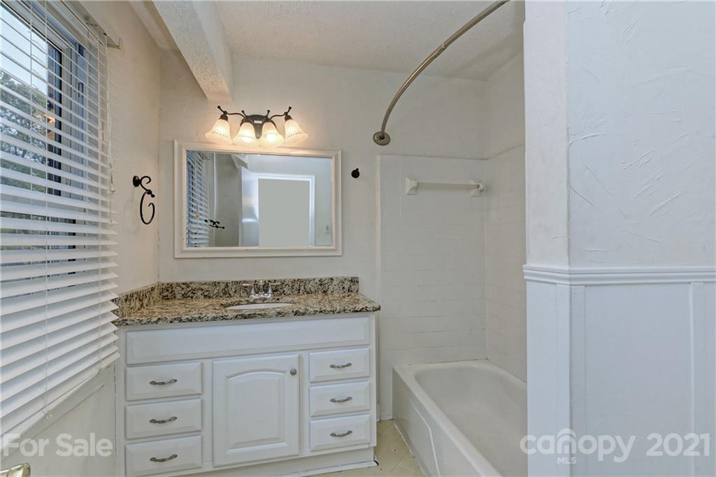 7215 Swans Run Road Charlotte, NC 28226 - Photo 20 of 26 Gallery Image 20