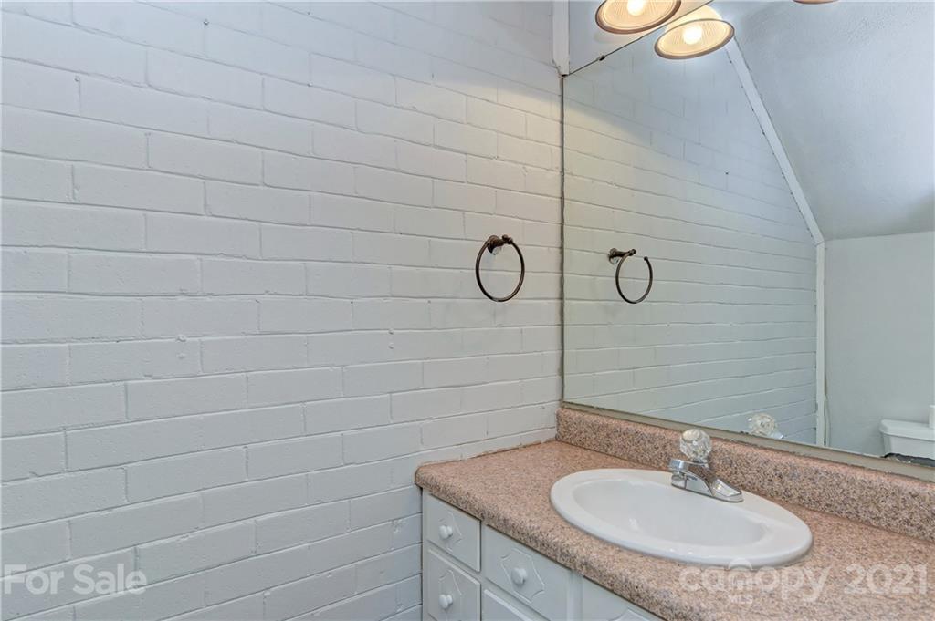 7215 Swans Run Road Charlotte, NC 28226 - Photo 22 of 26 Gallery Image 22