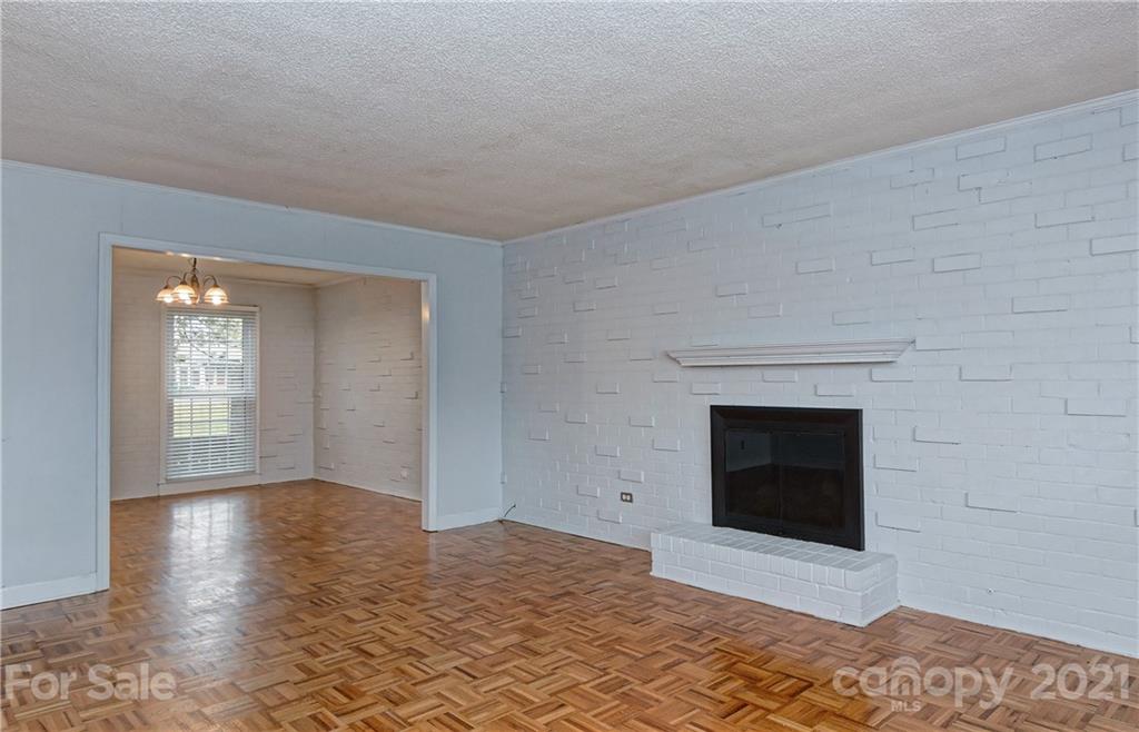7215 Swans Run Road Charlotte, NC 28226 - Photo 8 of 26 Gallery Image 8