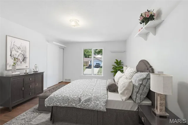 $415,000 | 477 Ironwood Drive, Ballwin, MO 63011