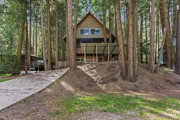 $299,900 | Undisclosed Address, Wofford Heights, CA 93285