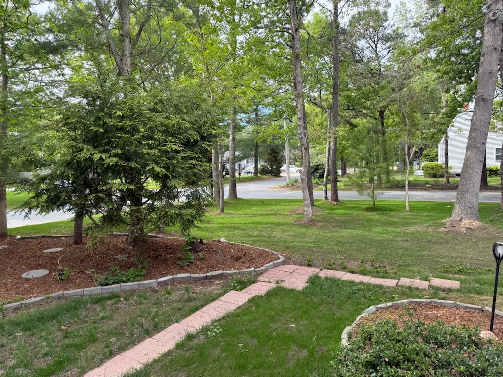 119 Hemlock Road South Kingstown, RI 02879 - Photo 37 of 46