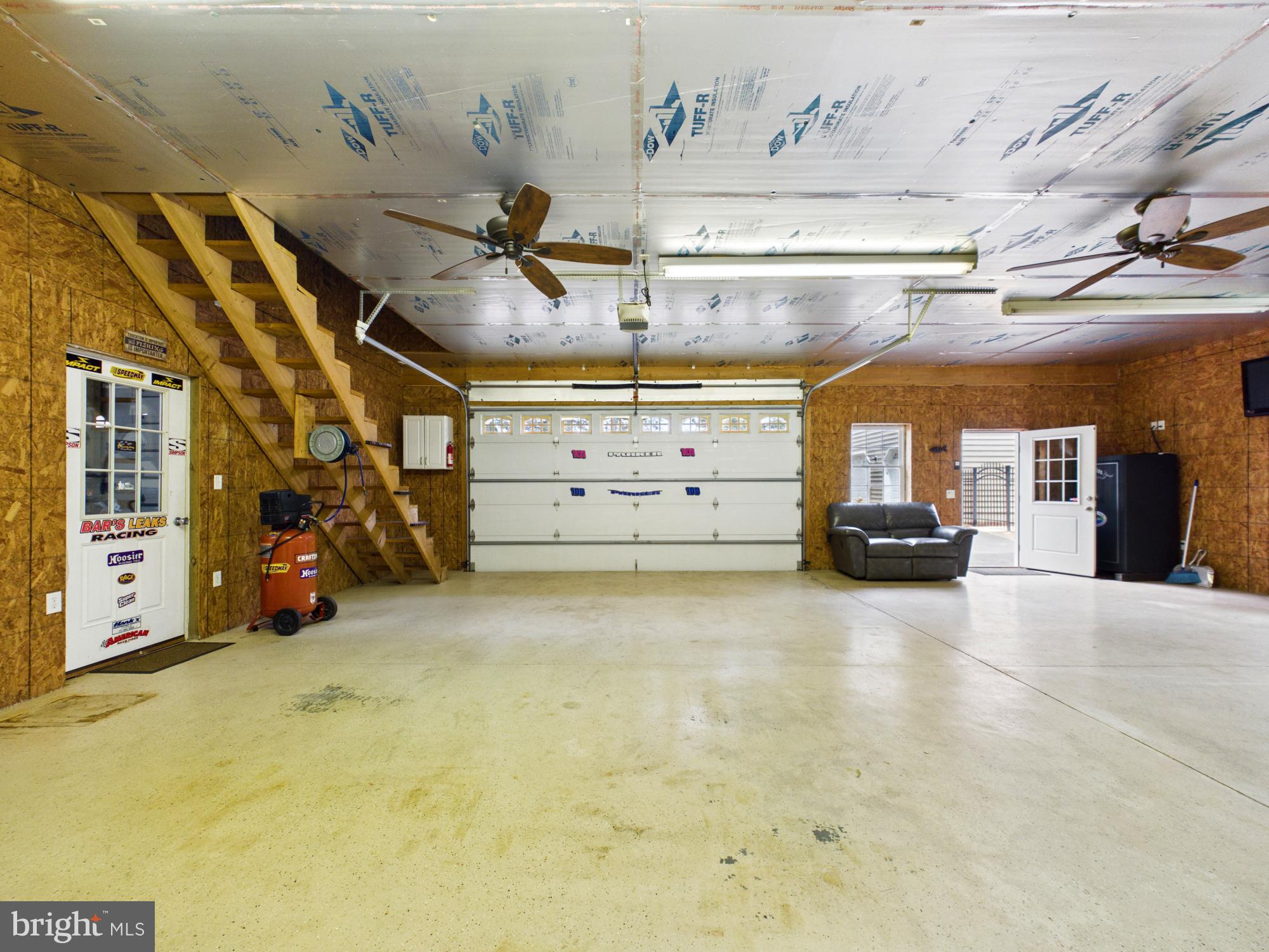 11010 Sunnyside Road Bridgeville, DE 19933 - Photo 55 of 83 Detached Workshop Interior / Bays