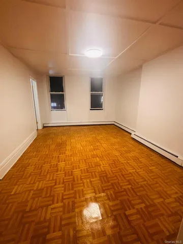 $3,811 | 88-15 Jamaica Avenue | Woodhaven