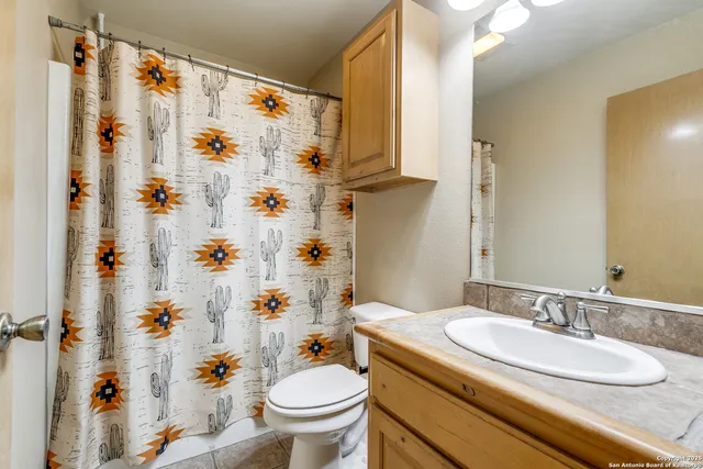 $255,000 | 101 Sylvester Street, Poth, TX 78147