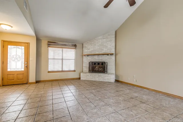 $255,000 | 101 Sylvester Street, Poth, TX 78147