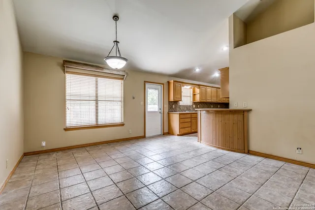 $255,000 | 101 Sylvester Street, Poth, TX 78147