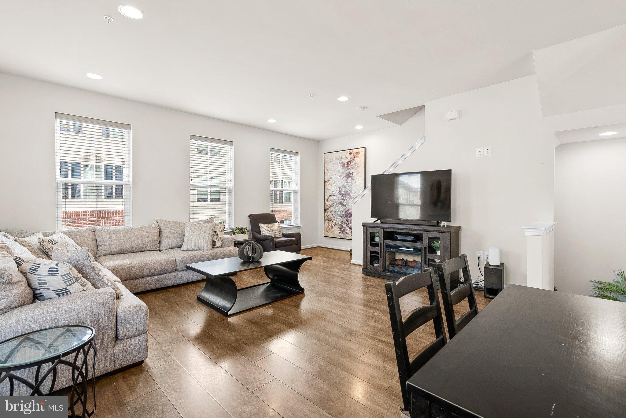 15718 Trolley Lane Silver Spring, MD 20906 - Photo 15 of 41