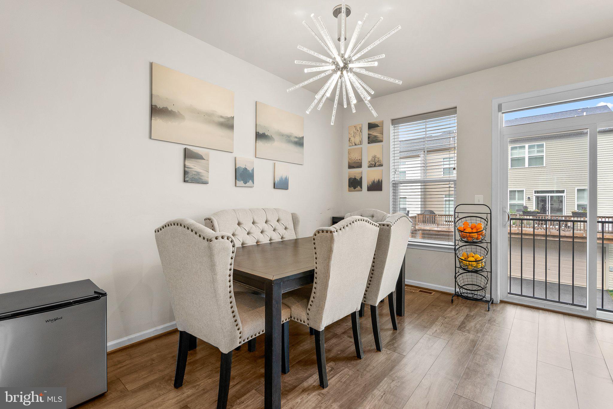 15718 Trolley Lane Silver Spring, MD 20906 - Photo 22 of 41 Eat-in Kitchen