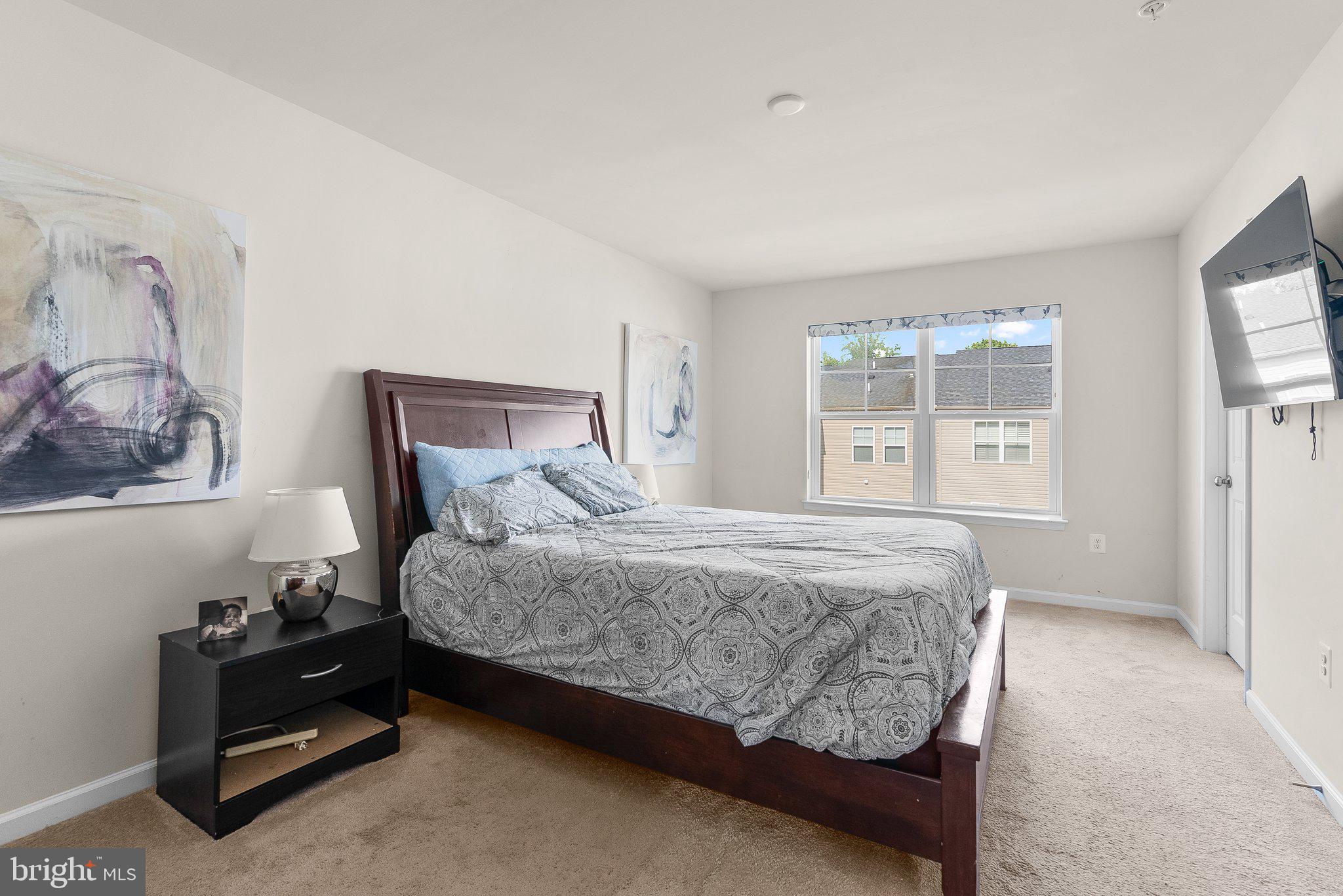 15718 Trolley Lane Silver Spring, MD 20906 - Photo 32 of 41 Primary Bedroom