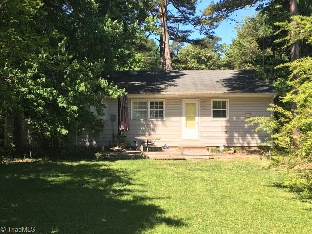 1306 Wendover Drive High Point, NC 27262 - Photo 2 of 5 Gallery Image 2