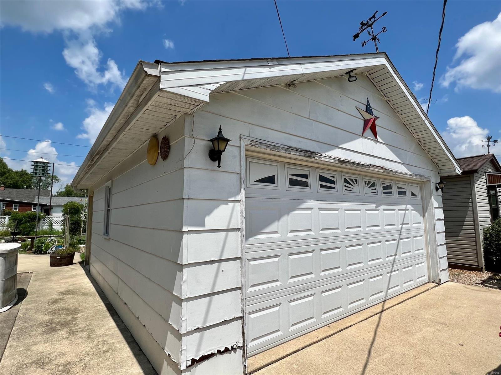 220 South Pine Street St. Elmo, IL 62458 - Photo 18 of 22