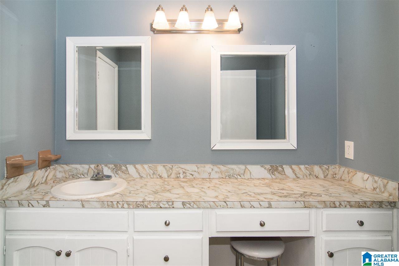 202 Stoneview Trail Birmingham, AL 35210 - Photo 23 of 50