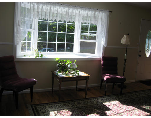 72 Warren Road Brimfield, MA 01010 - Photo 8 of 8