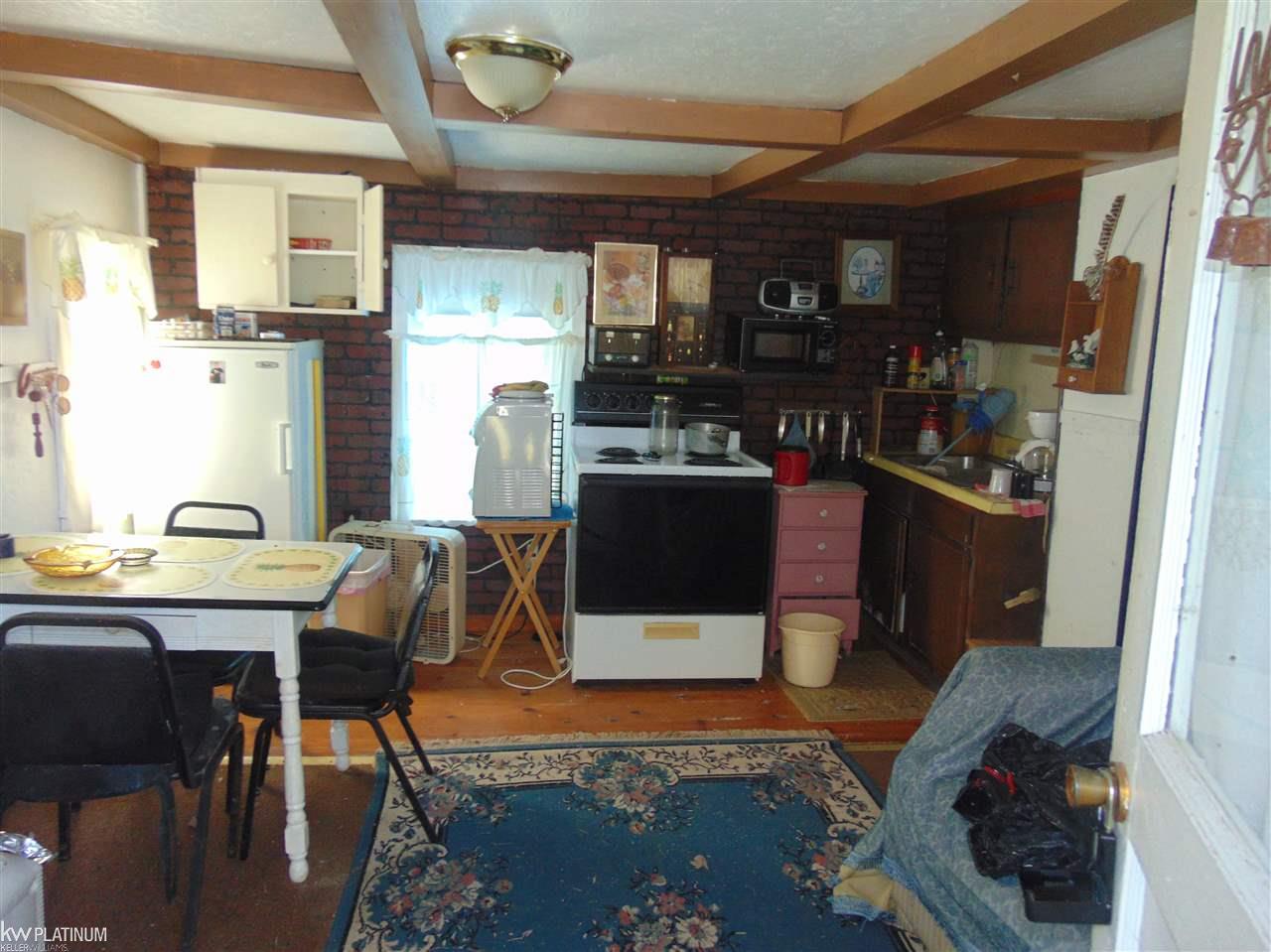 3320 South Lake Shore Road Harbor Beach, MI 48441 - Photo 4 of 13 Gallery Image 4