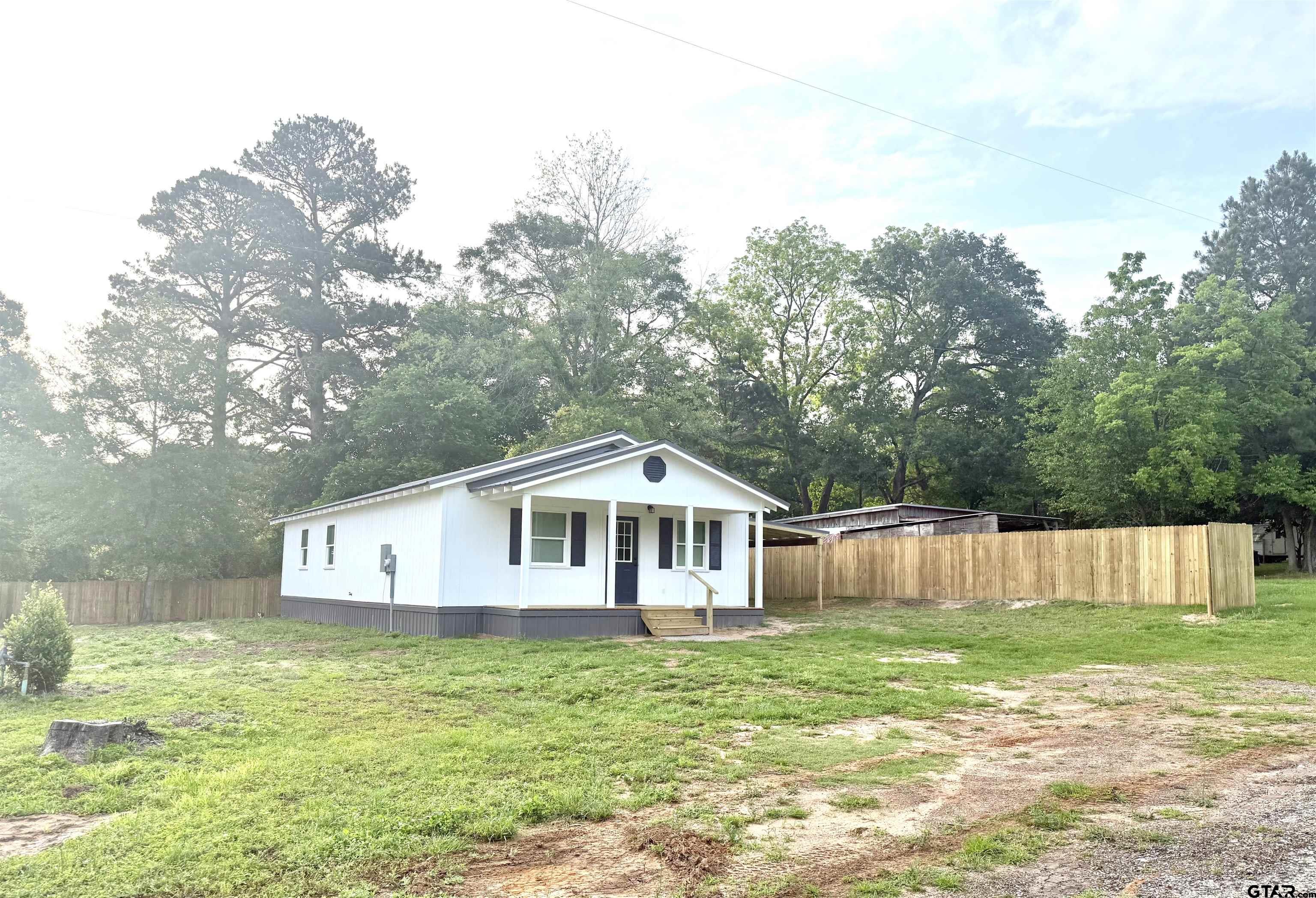 169 Melton Street Rusk, TX 75785 - Photo 2 of 24