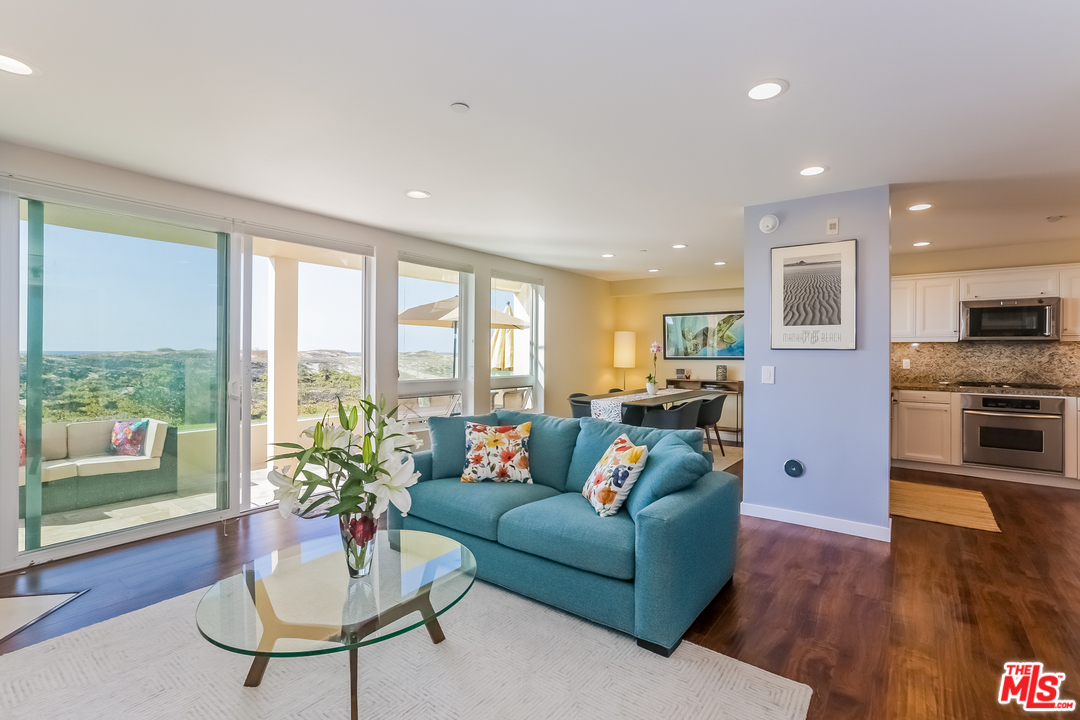 7301 Vista Del Mar, Unit 45 Playa del Rey, CA 90293 - Photo 2 of 37