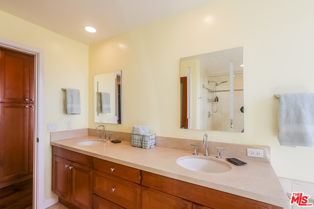 7301 Vista Del Mar, Unit 45 Playa del Rey, CA 90293 - Photo 22 of 37