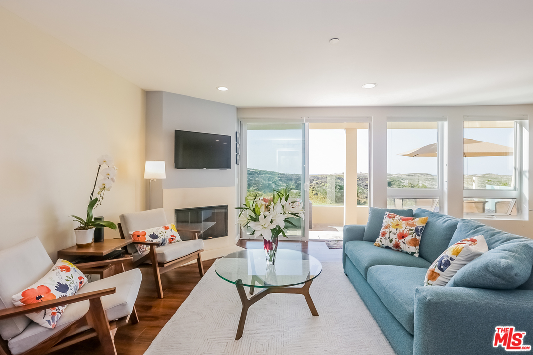 7301 Vista Del Mar, Unit 45 Playa del Rey, CA 90293 - Photo 4 of 37