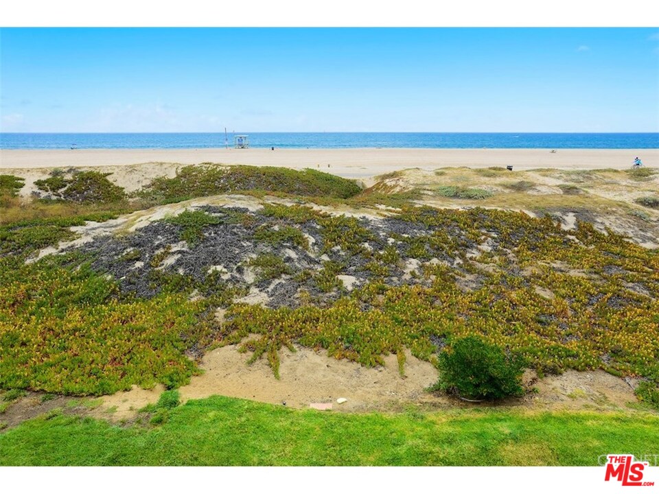 7301 Vista Del Mar, Unit 45 Playa del Rey, CA 90293 - Photo 8 of 37