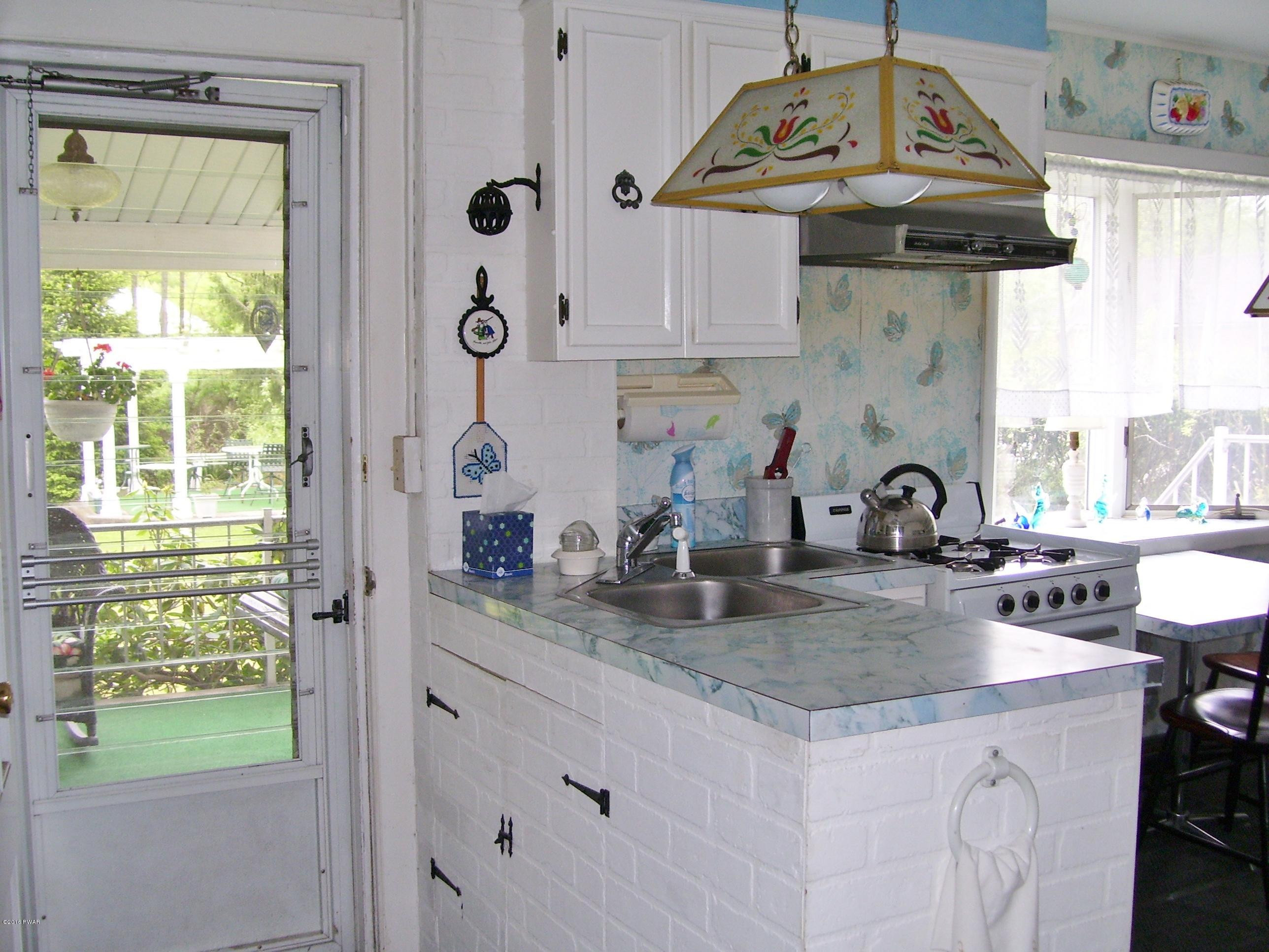 946 Main Street Newfoundland, PA 18445 - Photo 18 of 57
