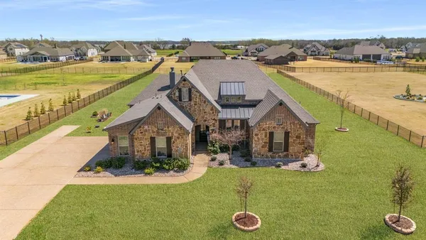 $845,000 | 1040 Sugar Bars Drive, Lucas, TX 75002