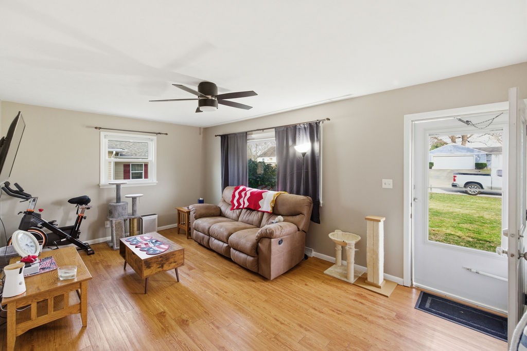 455 North 33rd Street Decatur, IL 62521 - Photo 3 of 19 Gallery Image 3