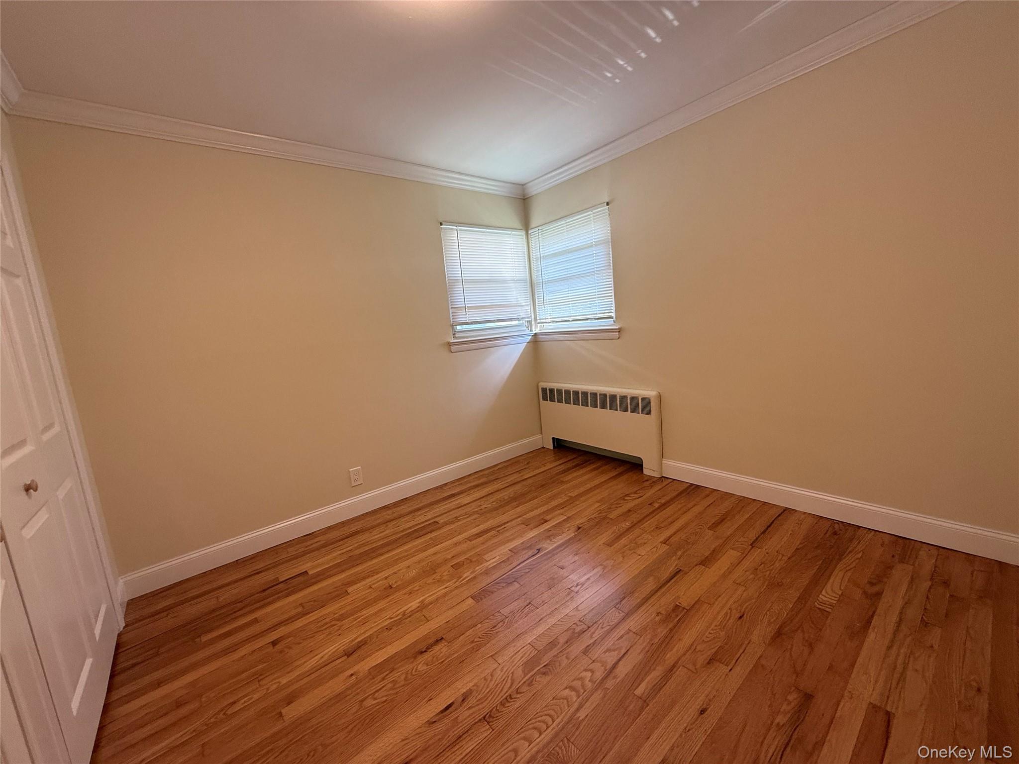 11 Webb Hill Road Great Neck, NY 11020 - Photo 6 of 7
