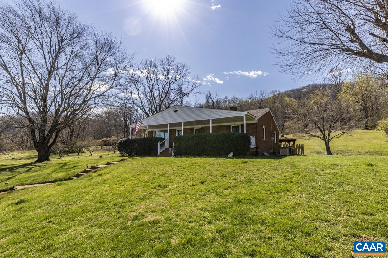 1687 Quaker Run Road Banco, VA 22727 - Photo 3 of 41 Gallery Image 3