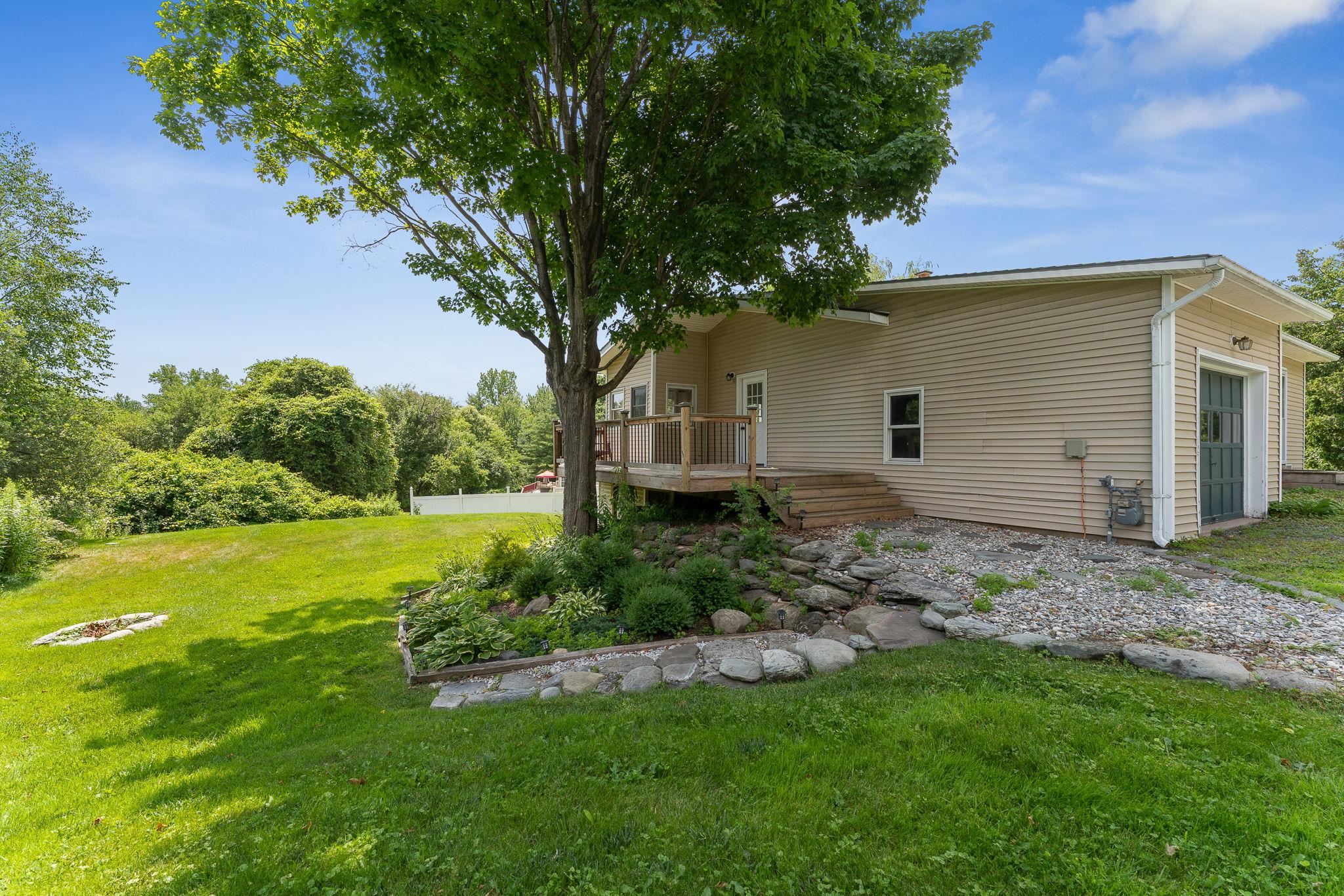502 Old Creamery Road Williston, VT 05495 - Photo 2 of 51