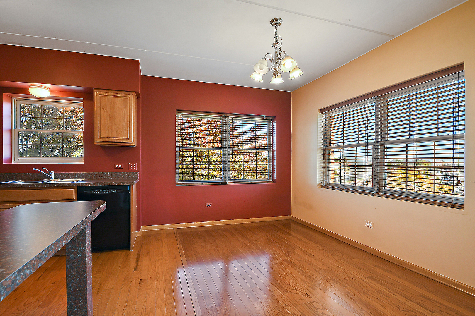 19806 Wolf Road, Unit 304 Mokena, IL 60448 - Photo 10 of 27