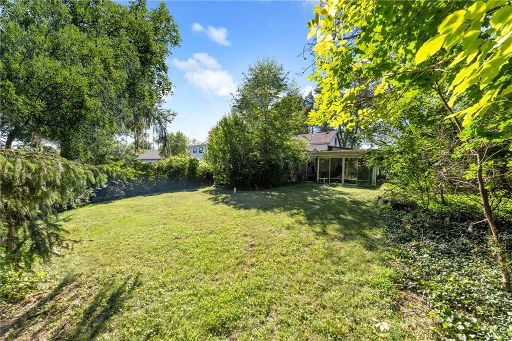 230 Center Grange Road Aliquippa, PA 15001 - Photo 21 of 25 Gallery Image 21