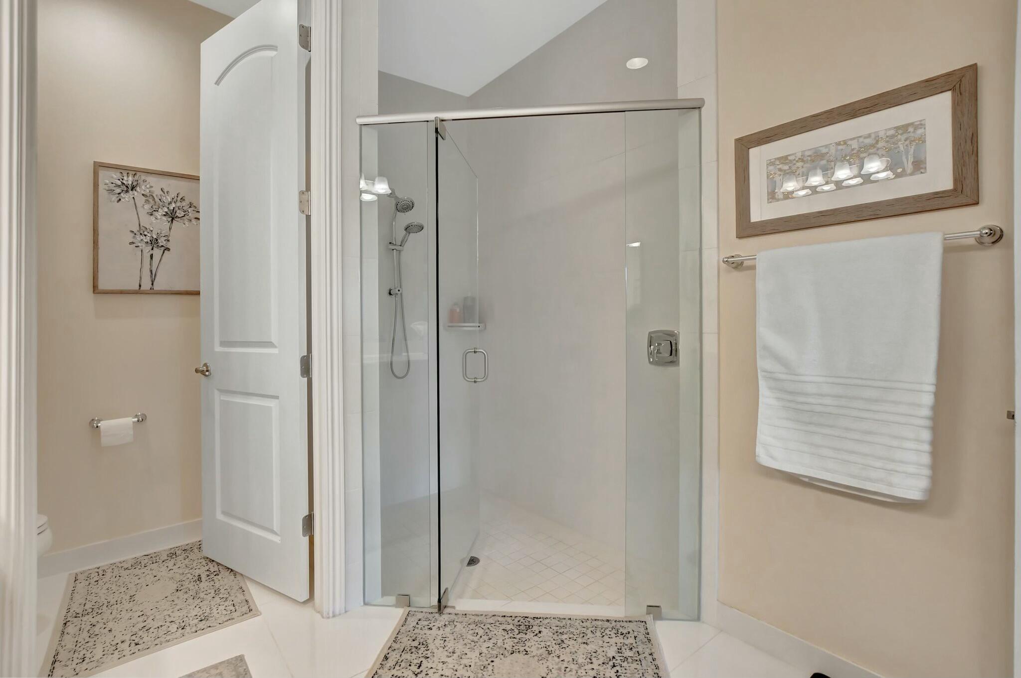 10022 Akenside Drive Boca Raton, FL 33428 - Photo 22 of 75 tempImageArr2Wb