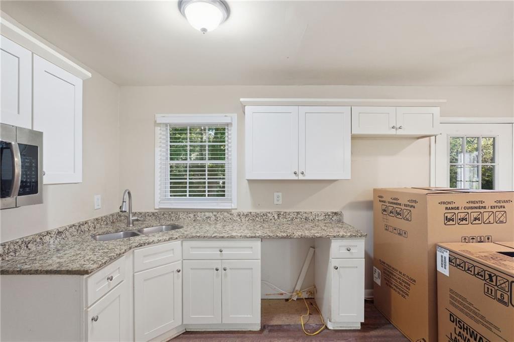 4433 Mercer Road Decatur, GA 30035 - Photo 11 of 29 Gallery Image 11