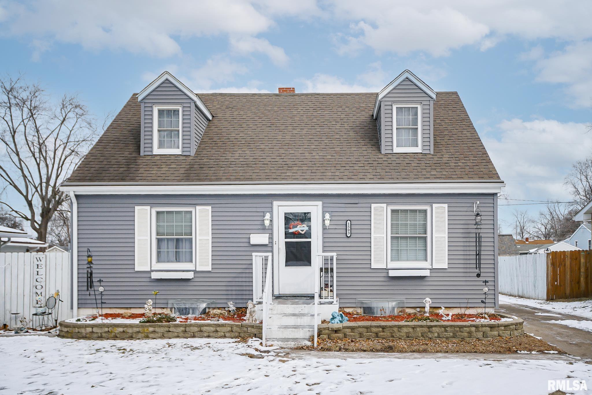 1503 State Street Pekin, IL 61554 - Photo 1 of 35
