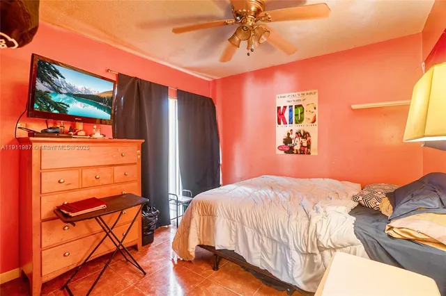 $500,000 | 10058 Southwest 156th Court, Miami, FL 33196